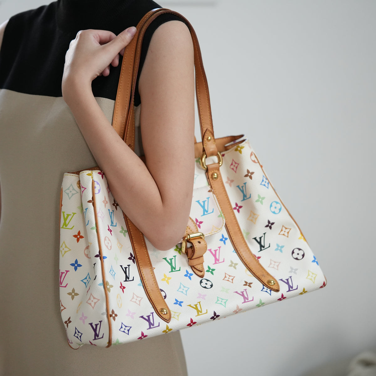 Louis Vuitton Multicolor Aurelia 【A】