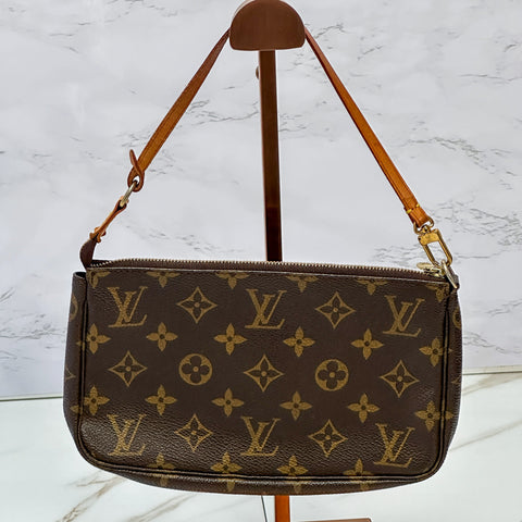 Louis Vuitton Monogram Pochette Accessoire Shoulder Bag Pouch M40712 【A】