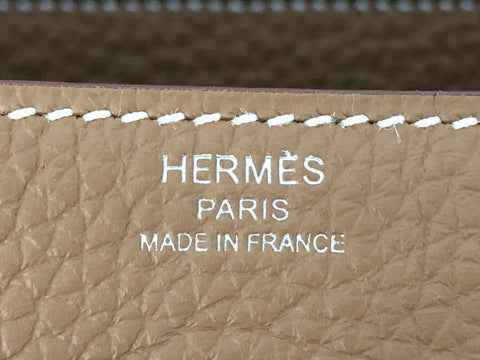 HERMES Lindy 26 Taurillon Clemence Gold SV Metal Fitting U Engraved Shoulder Bag