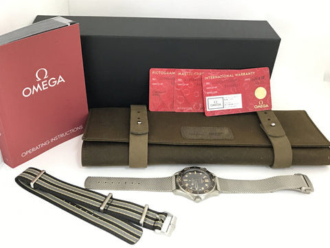 OMEGA Seamaster Diver 007 Edition 210.90.42.20.01.001 83265927 Men's Watch
