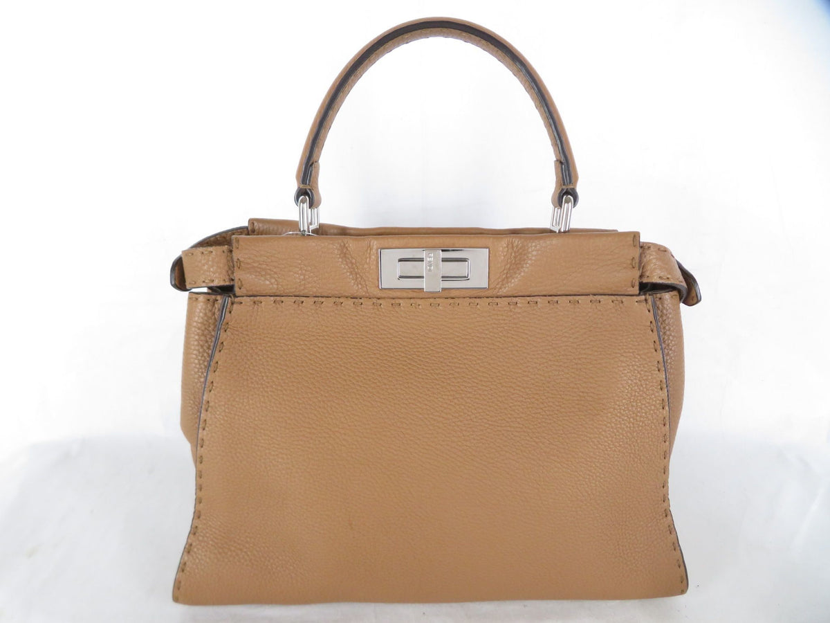 Fendi Selleria Peekaboo Regular 8BN290 Handbag