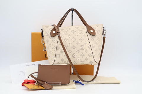 LOUIS VUITTON M51950 Mahina Hina PM Claim Handbag