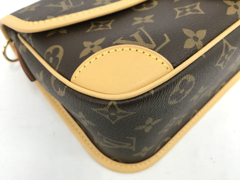 LOUIS VUITTON Monogram LV Diane Shoulder Bag Shoulder Bag