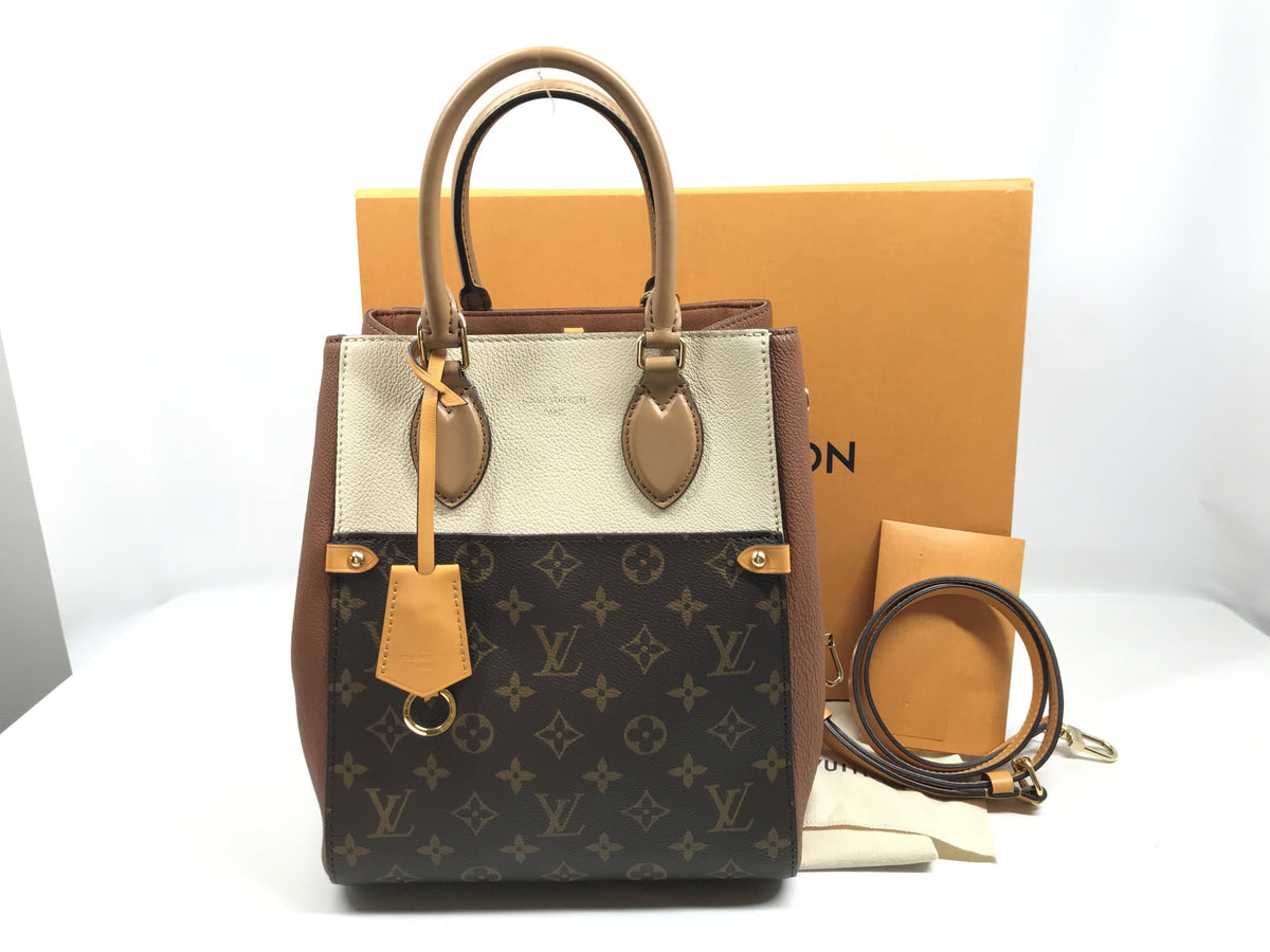 LOUIS VUITTON Monogram Monogram Fold Tote MM M45376 Tote Bag