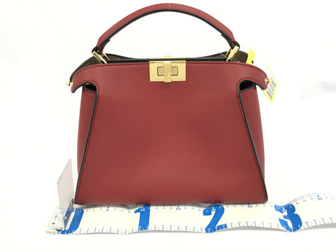 FENDI Peekaboo Essential R handbag