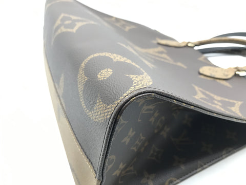 LOUIS VUITTON monogram bag giant monogram reverse on the go MM handbag 2WAY handbag