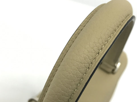 HERMES Kelly HERMES Kelly 25 Togo trench SV metal fittings A carved seal handbag