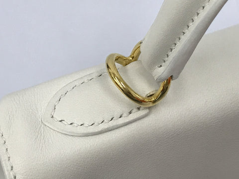 HERMES Kelly Kelly 25 White Swift GD hardware Y carved handbag