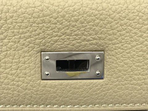 HERMES Kelly HERMES Kelly 25 Togo trench SV metal fittings A carved seal handbag