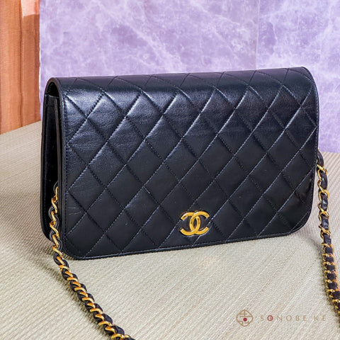 CHANEL Matelasse Full Flap Chain Shoulder Bag Clutch Black Quilted Lambskin 【S】