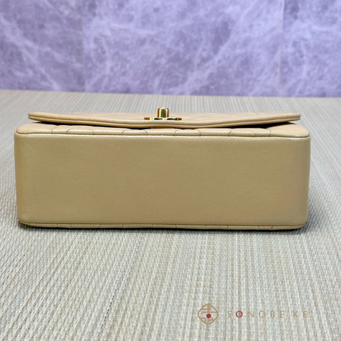 Chanel Diana flap matelasse beige Lambskin Chain Shoulder Bag CC Logo No.2【A】