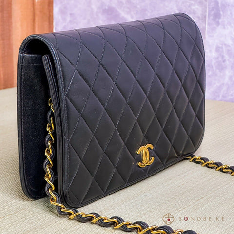 CHANEL Matelasse Full Flap Chain Shoulder Bag Clutch Black Quilted Lambskin 【S】