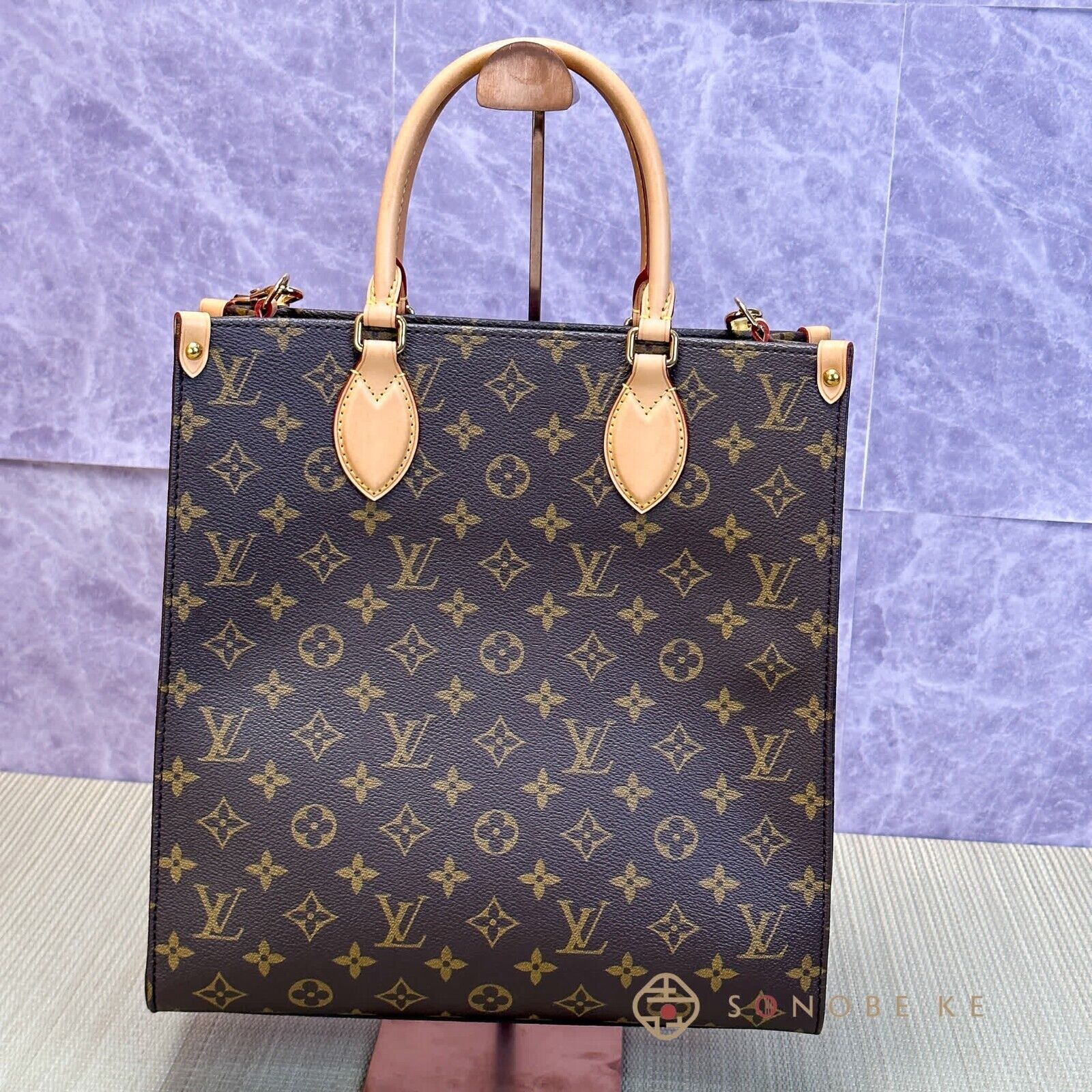Louis Vuitton Sac Plat Two-Way Bag