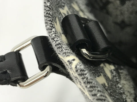 LOUIS VUITTON Monogram Denim On The Go MM Denim Black Tote Bag