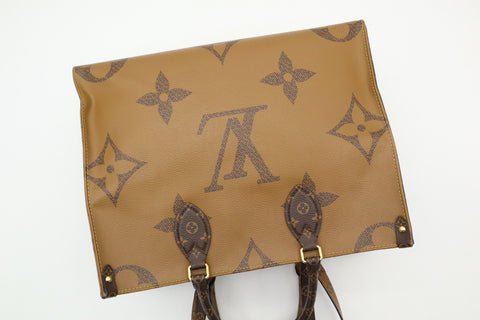 LOUIS VUITTON M45321 Reverse On The Go-MM Monogram Giant RFID Tote Bag