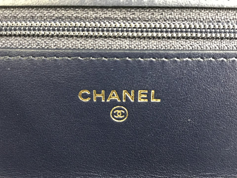 CHANEL lambskin mini 19 chain wallet 29th series shoulder bag