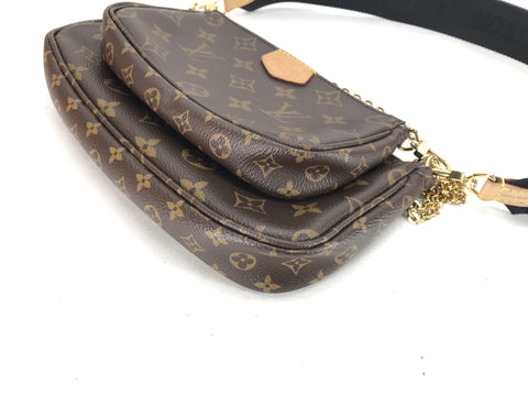 LOUIS VUITTON Monogram Monogram Multi Pochette Accessoire Handbag