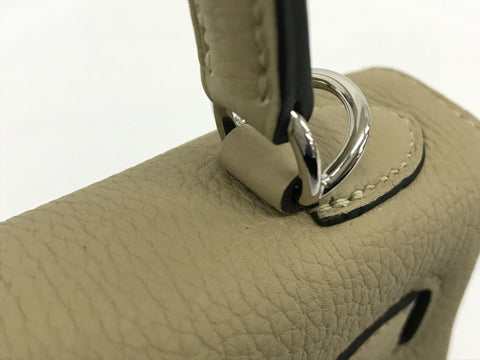 HERMES Kelly HERMES Kelly 25 Togo trench SV metal fittings A carved seal handbag