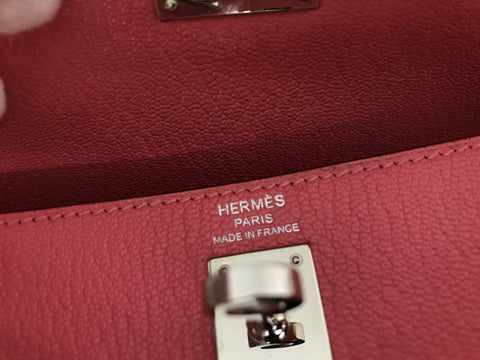 HERMES Kelly Kelly 25 Chevre Rose Azare Silver Hardware Handbag