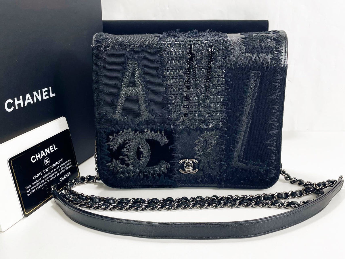 CHANEL Patchwork Denim Tweed Rare Black W17/H14/D4cm approx. 25 Tan lock Black hardware chain shoulder with box, booklet, bag, card and sticker 25772022 Very beautiful shoulder bag.