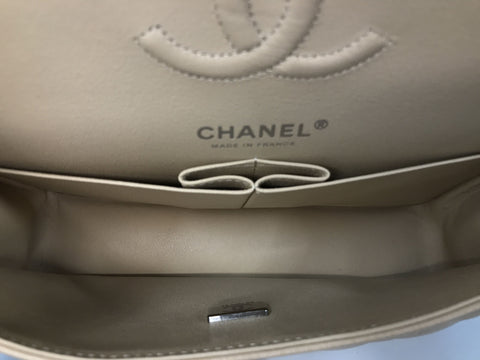 CHANEL Caviar Skin Caviar Skin Matelasse Beige SV Hardware Shoulder Bag