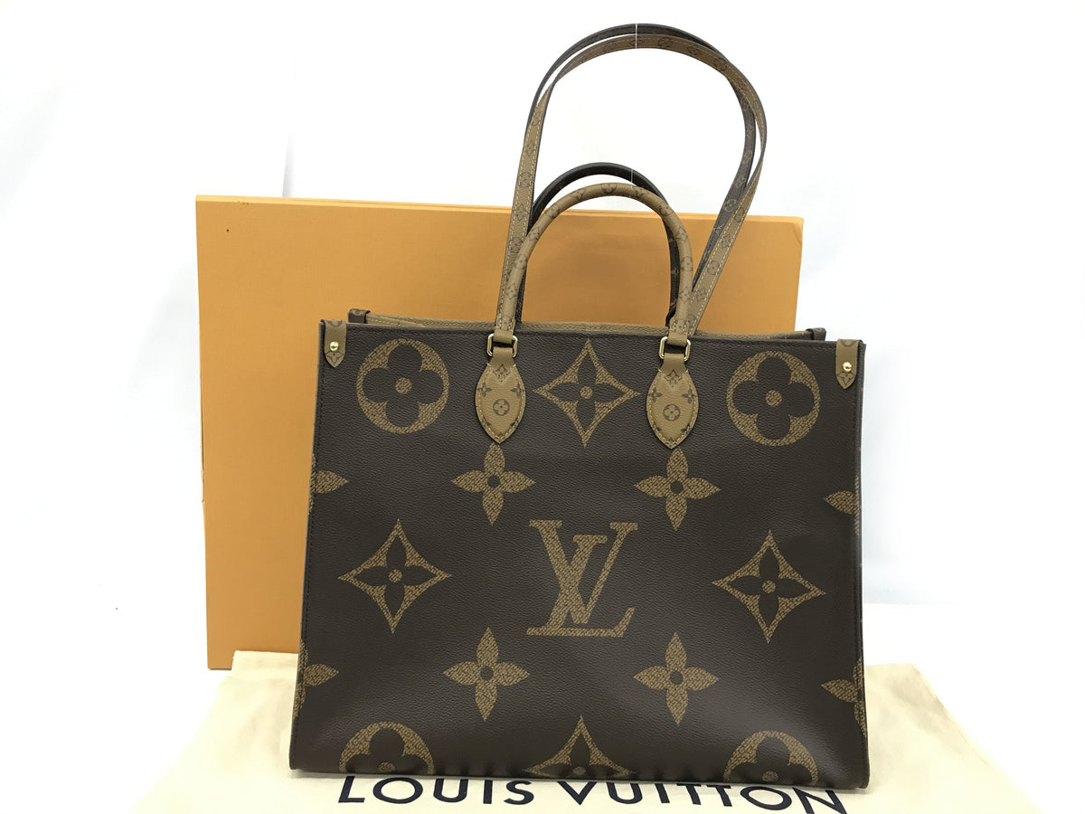 LOUIS VUITTON Monogram On The Go GM Giant Tote Bag