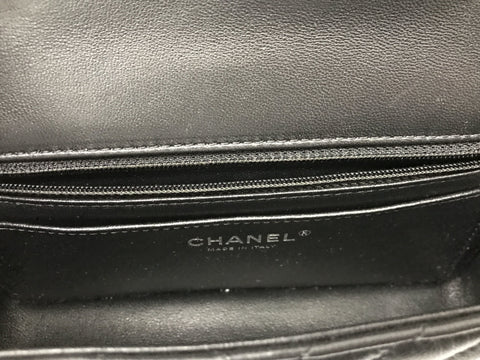 CHANEL CHANEL Minimato V Stitch Lamb Black SS Shoulder Bag