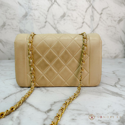 Chanel Diana Single flap matelasse beige Lambskin Chain Shoulder Bag CC Logo No.2 【A】