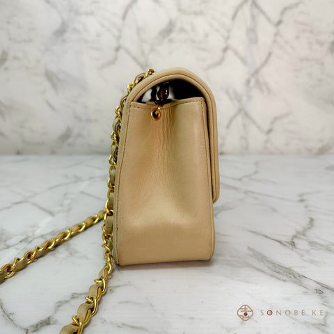 Chanel Diana Single flap matelasse beige Lambskin Chain Shoulder Bag CC Logo No.2 【A】