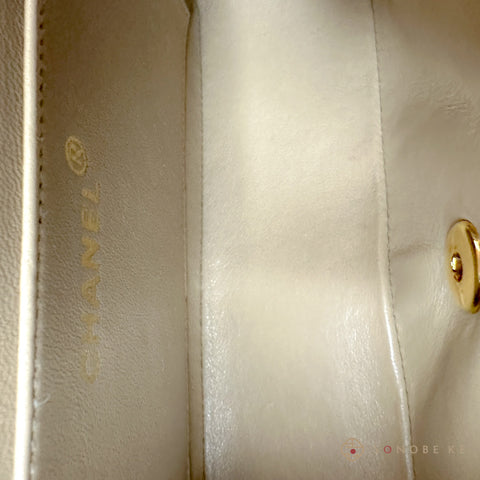 Chanel Diana Single flap matelasse beige Lambskin Chain Shoulder Bag CC Logo No.2 【A】