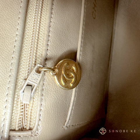 Chanel Diana Single flap matelasse beige Lambskin Chain Shoulder Bag CC Logo No.2 【A】