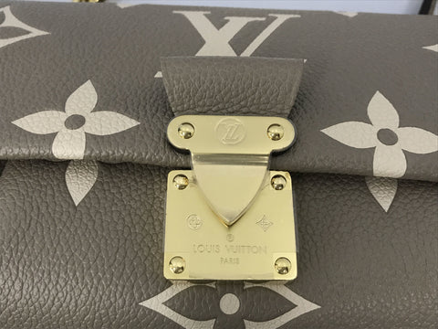 LOUIS VUITTON Favorite NM M45836 Shoulder bag