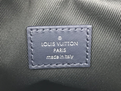 LOUIS VUITTON M57281 bum bag outdoor shoulder bag