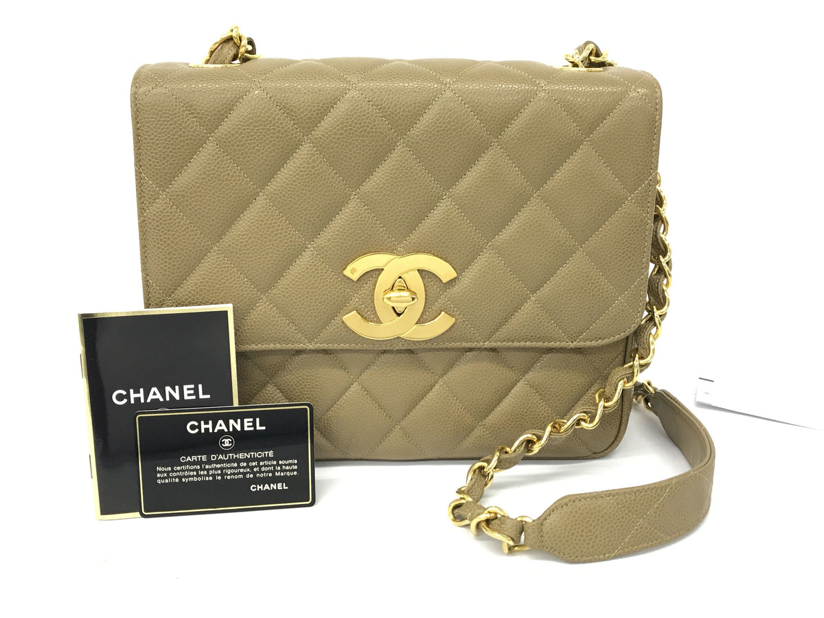 CHANEL matelasse matelasse chain shoulder caviar shoulder bag