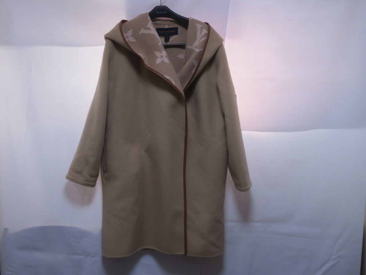 LOUIS VUITTON Clothing Hooded Wrap Coat Lining Giant Logo Coat