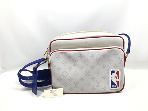 LOUIS VUITTON Monogram Nile Messenger PM LVXNBA M45583 Shoulder Bag Monogram Antarctica RI4250 Shoulder Bag