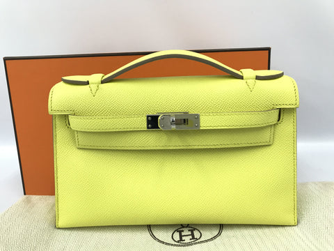 HERMES Pochette Kelly Lime Silver Hardware Ebson Q Engraved Handbag