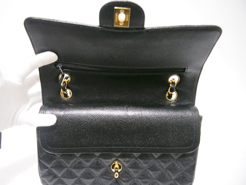 CHANEL caviar skin W flap chain shoulder shoulder bag