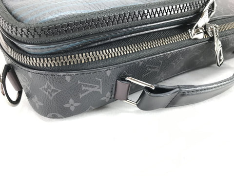 LOUIS VUITTON multi-pocket shoulder bag shoulder bag