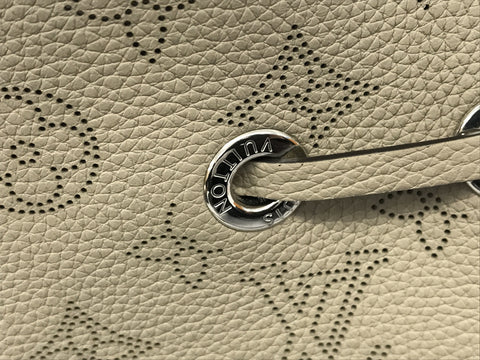 LOUIS VUITTON Monogram Monogram Mahina Bella Galle Handbag